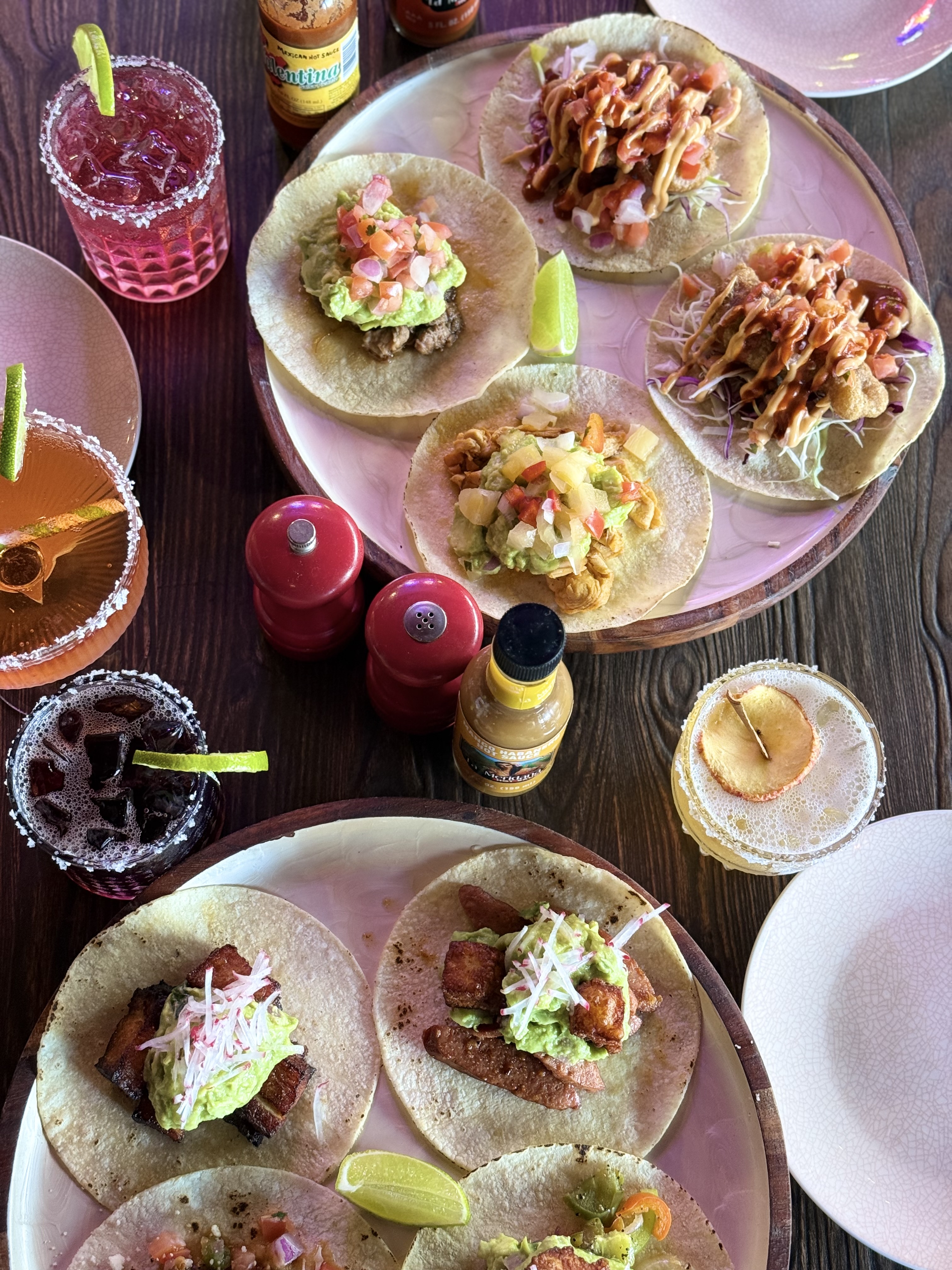 A plate of California Republic tacos